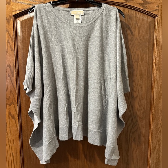 Michael Kors Poncho pullover sweater - Picture 1 of 6